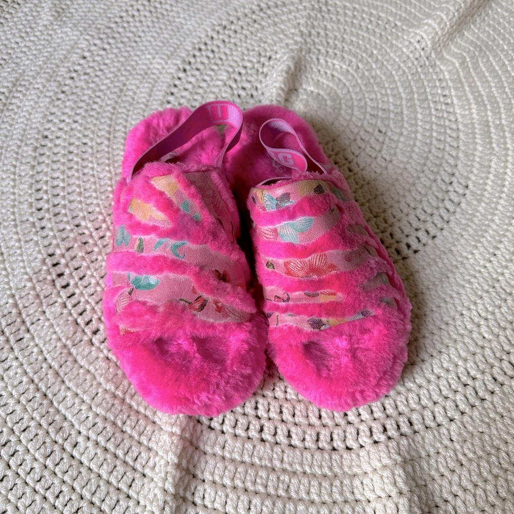 Uggs - Hot pink